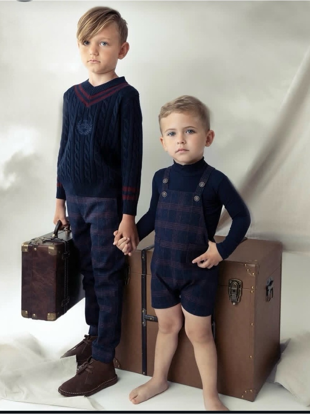 BELATI BOUTIQUE NWOT STRIPED NAVY BOYS DRESS PANTS 7